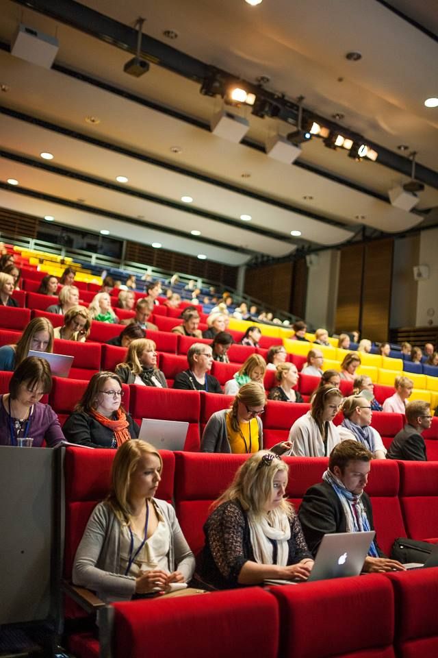 923398_491115547628213_1628231493_n