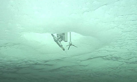 Oxygen fluxes beneath Arctic land‑fast ice and pack ice.png