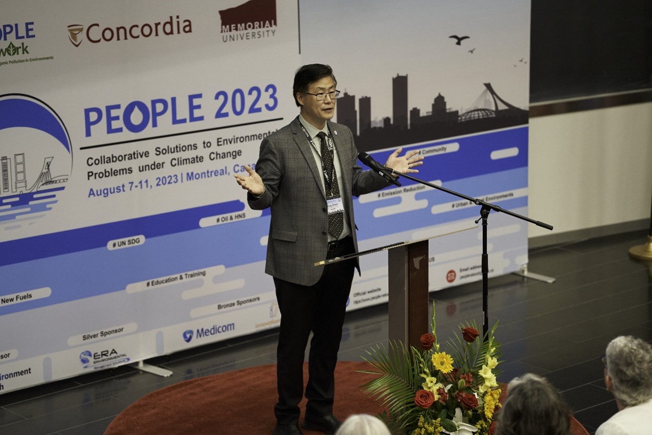 Conference Chair Dr. Bing Chen (UArctic Chair) was giving an opening remark.